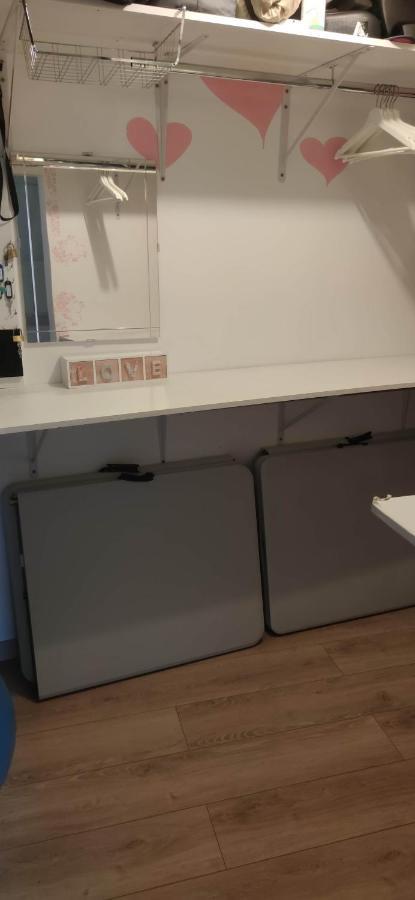 Logement Chambre Seul En Supplement Ou Dortoir Mixte Roquemaure  Exterior photo