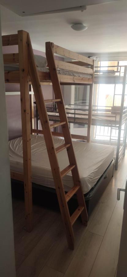 Logement Chambre Seul En Supplement Ou Dortoir Mixte Roquemaure  Exterior photo